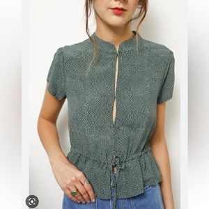 Rolla’s Ella blouse in 90s green spot